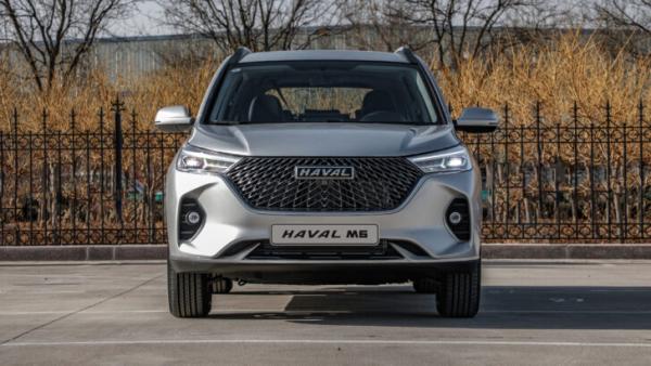 Кроссовер Haval M6 в ноябре подешевел на 100 тыс. руб.